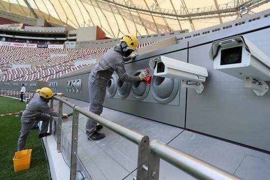 How to use jet diffuser air conditioner outlet to cool down in Qatar World Cup stadium